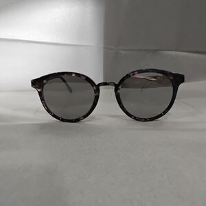 Guess Mirrored Sunglasses